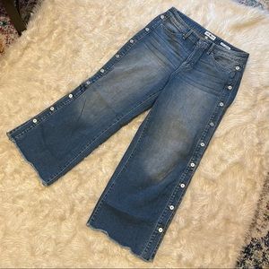 Denim culottes with side functional button